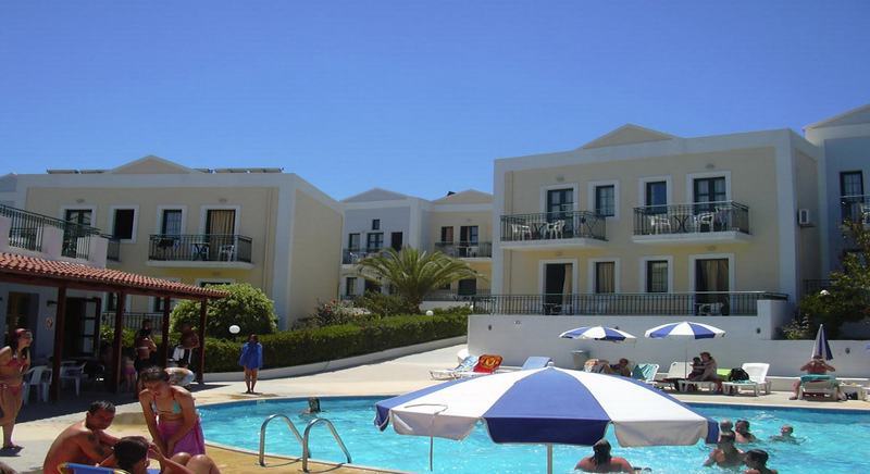 Camari Garden Hotel Apartments Jeráni Haníon Kültér fotó