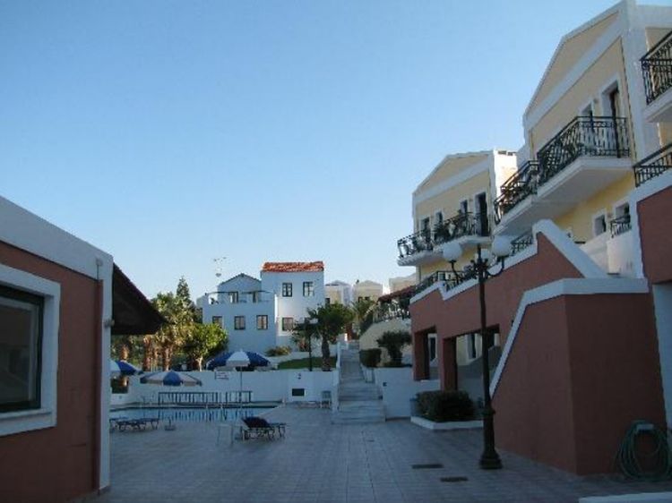 Camari Garden Hotel Apartments Jeráni Haníon Kültér fotó