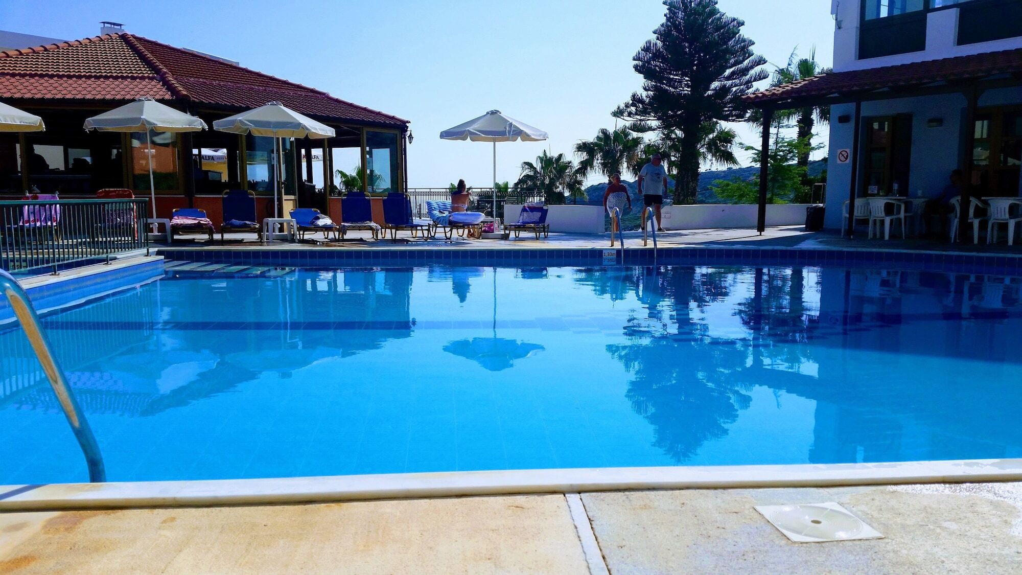 Camari Garden Hotel Apartments Jeráni Haníon Kültér fotó