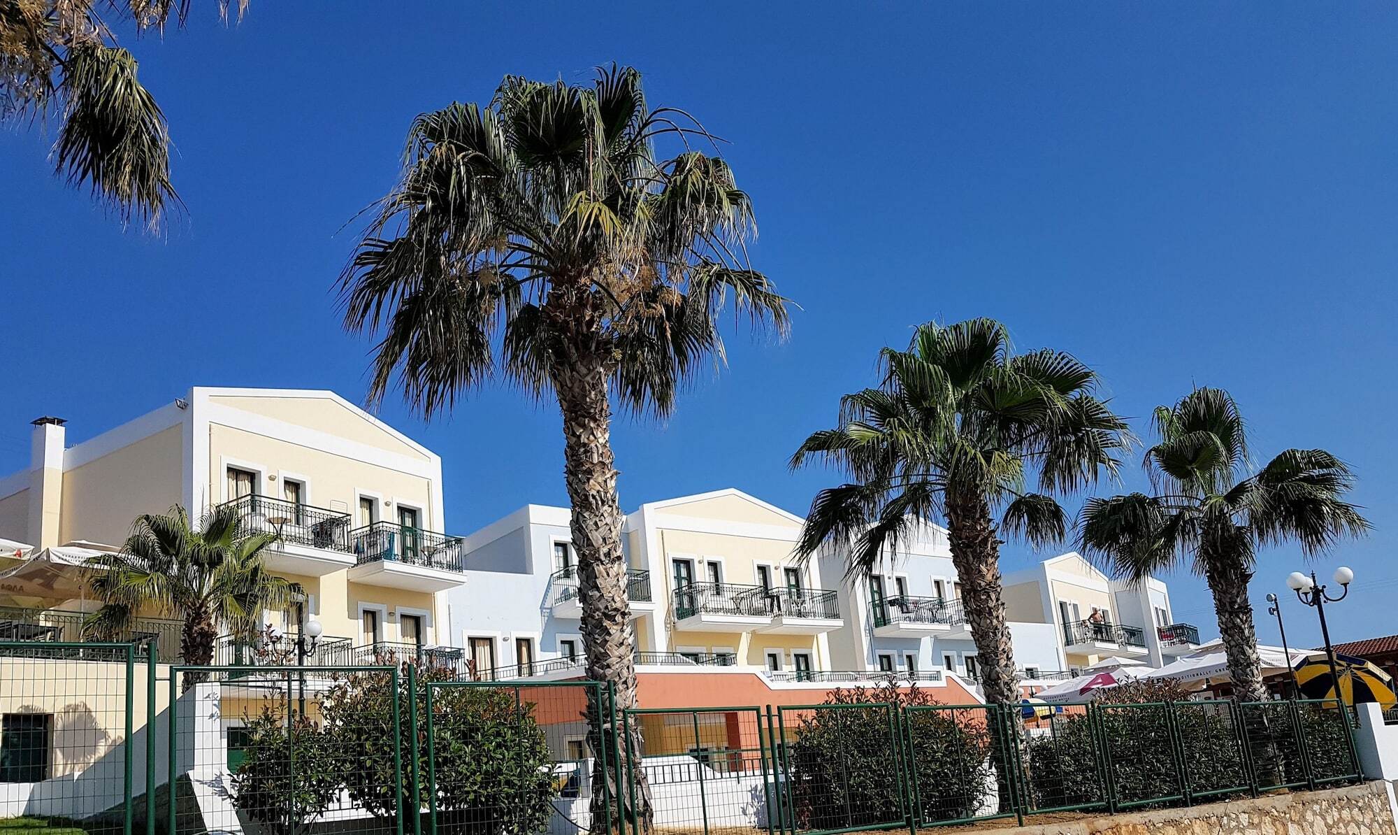Camari Garden Hotel Apartments Jeráni Haníon Kültér fotó